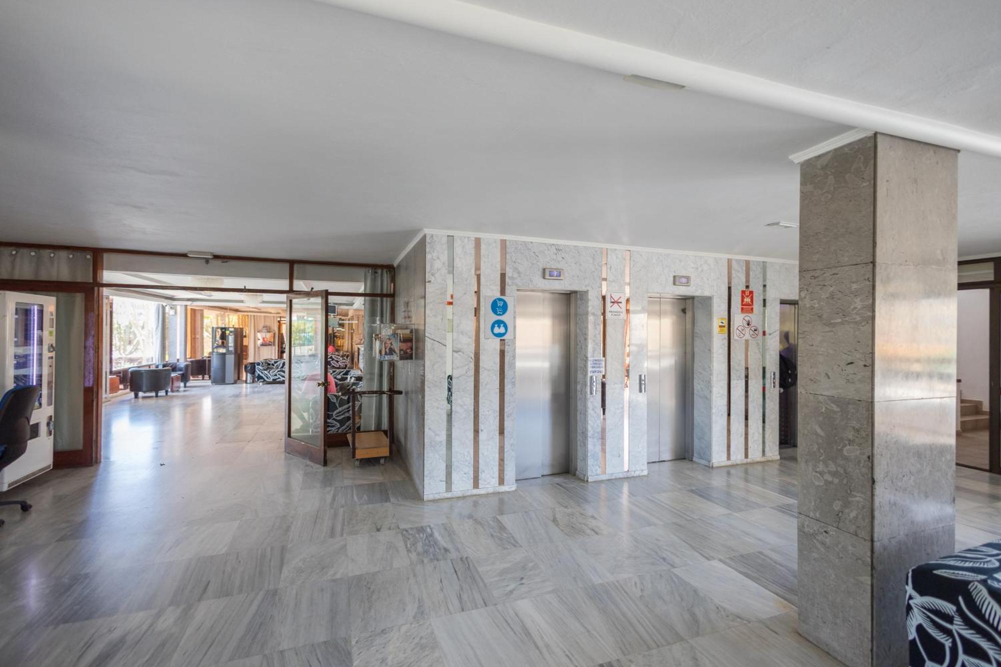 Lightbooking Las Arenas Playa Del Ingles Las Palmas / Gran Canaria Exterior foto
